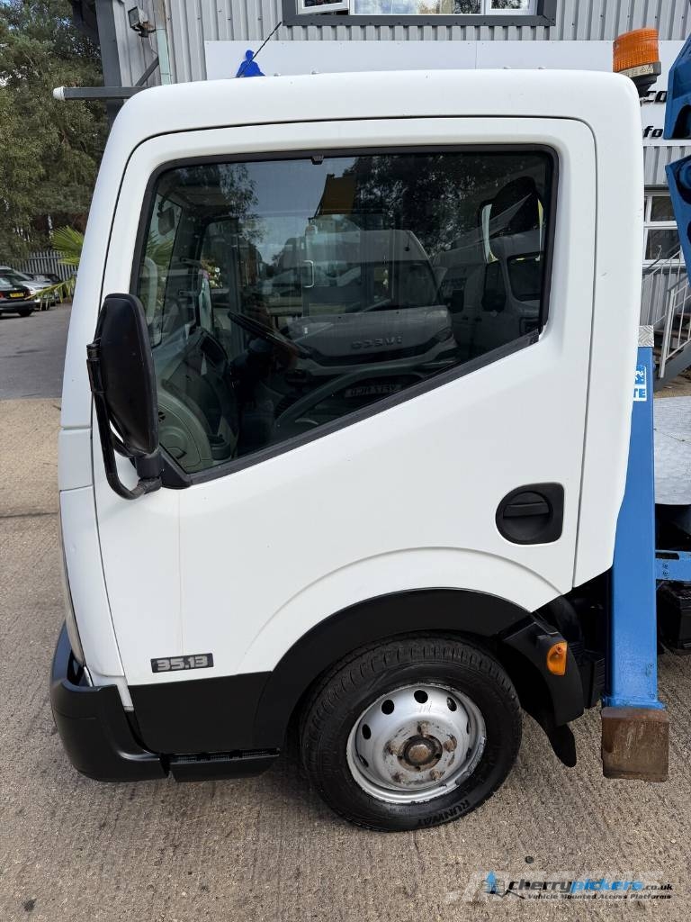 Nissan Cabstar CTE Z20E Cherry Picker المنصات الهوائية المثبتة على شاحنة