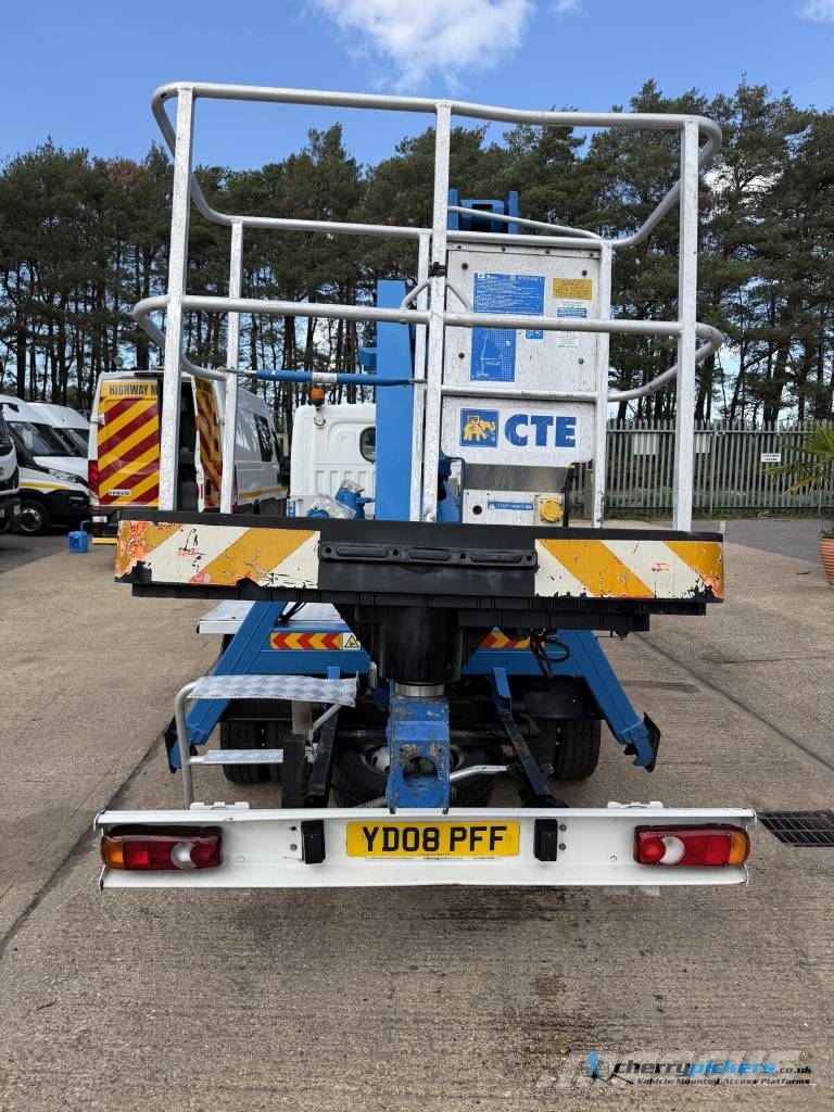 Nissan Cabstar CTE Z20E Cherry Picker المنصات الهوائية المثبتة على شاحنة