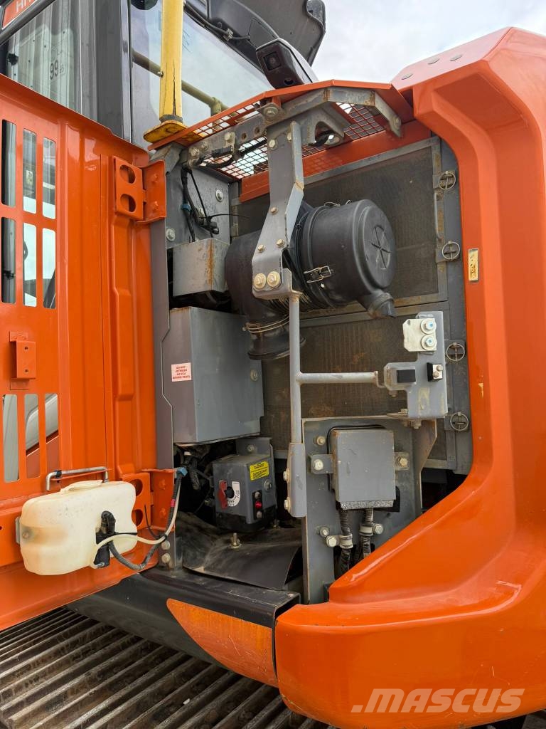 Hitachi ZX135USBL-7 Bageri gusjeničari