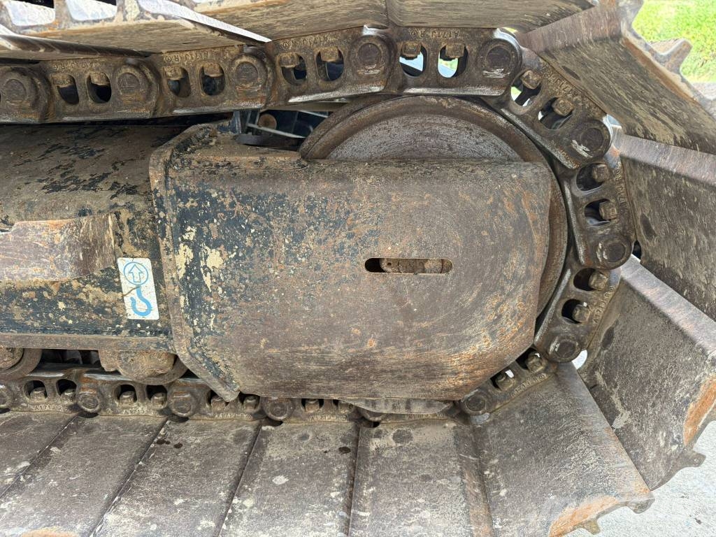 Hitachi ZX135USBL-7 Bageri gusjeničari