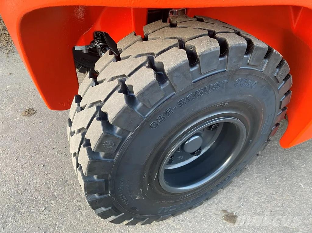 Linde H25T-01 LPG heftrucks