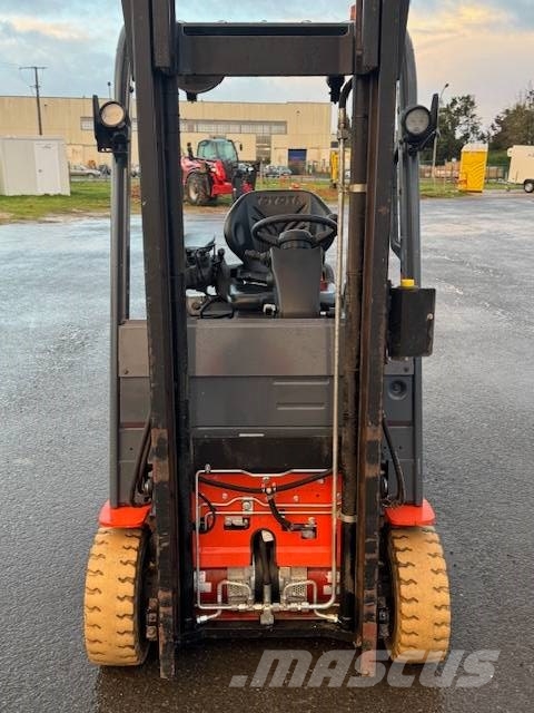 Toyota 8 FBEK 18 T Electric forklifts