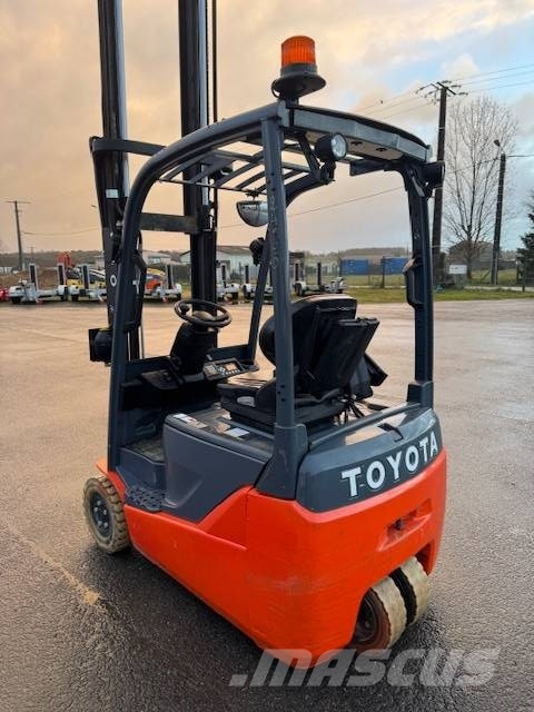Toyota 8 FBEK 18 T Electric forklifts