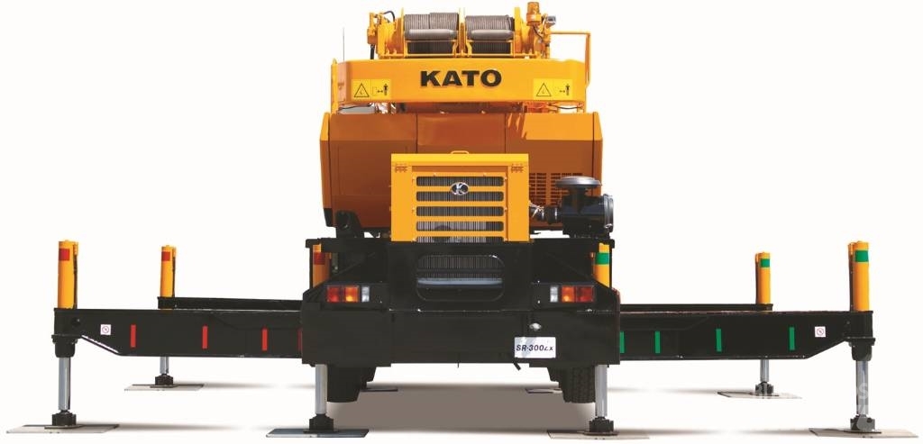 Japanese Used Excavators KATO HD820 TOKU WORLD ZZ0030