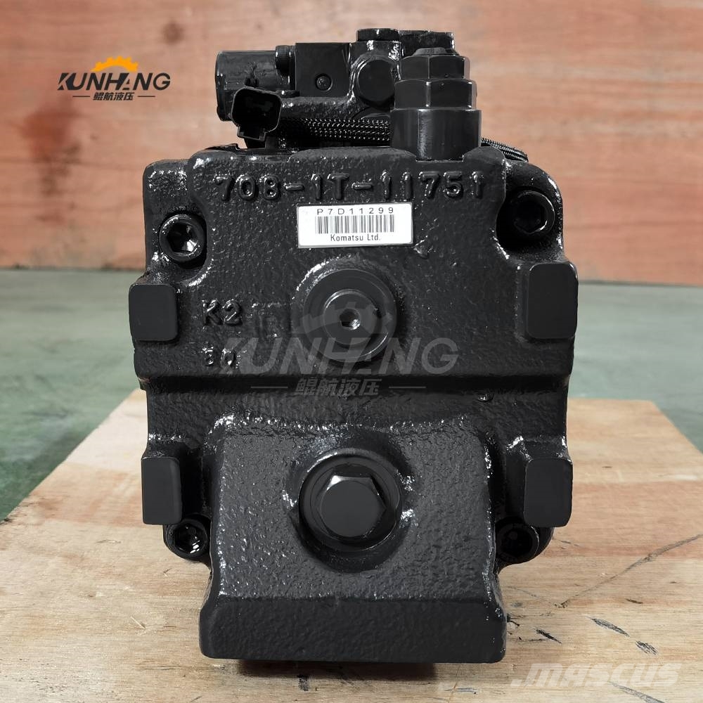 Komatsu 708-1T-00420 708-1T-00421 D275A D275A-5D Fan Pump Transmisiones