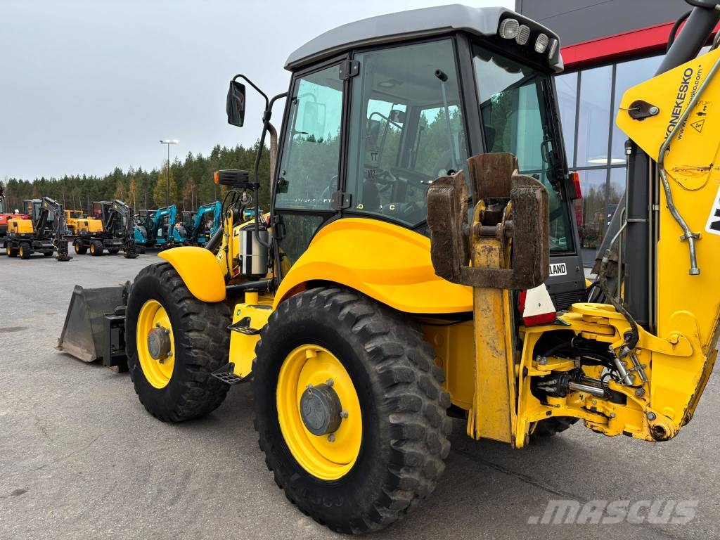 New Holland LB 115 B-4 PS/ Kallistaja, 2 kauhaa, Hyd-piikit Ekskavaatorlaadurid
