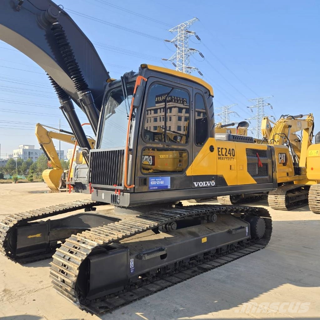 Volvo EC 240 Гусеничные экскаваторы