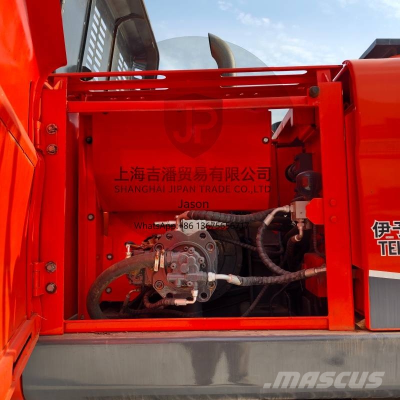 Doosan DX 225 Bagri goseničarji