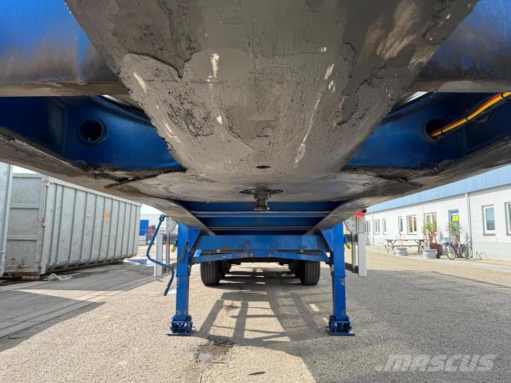 LAG O-3-40 02 3 AXLE - 61.000 LITER TANK - KIPPER Autocisternas