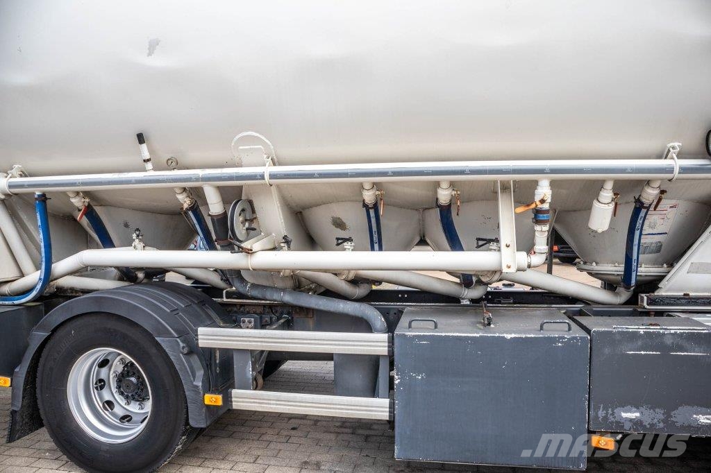 Renault T 460+SILO/ 5 COMP. 運油車