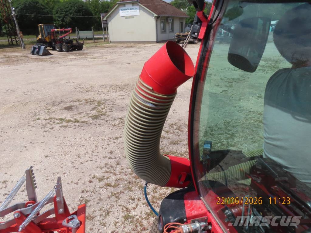 Antonio Carraro TTR 4400 HST II traktor + tartozékok Трактори