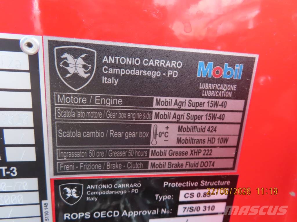 Antonio Carraro TTR 4400 HST II traktor + tartozékok Трактори