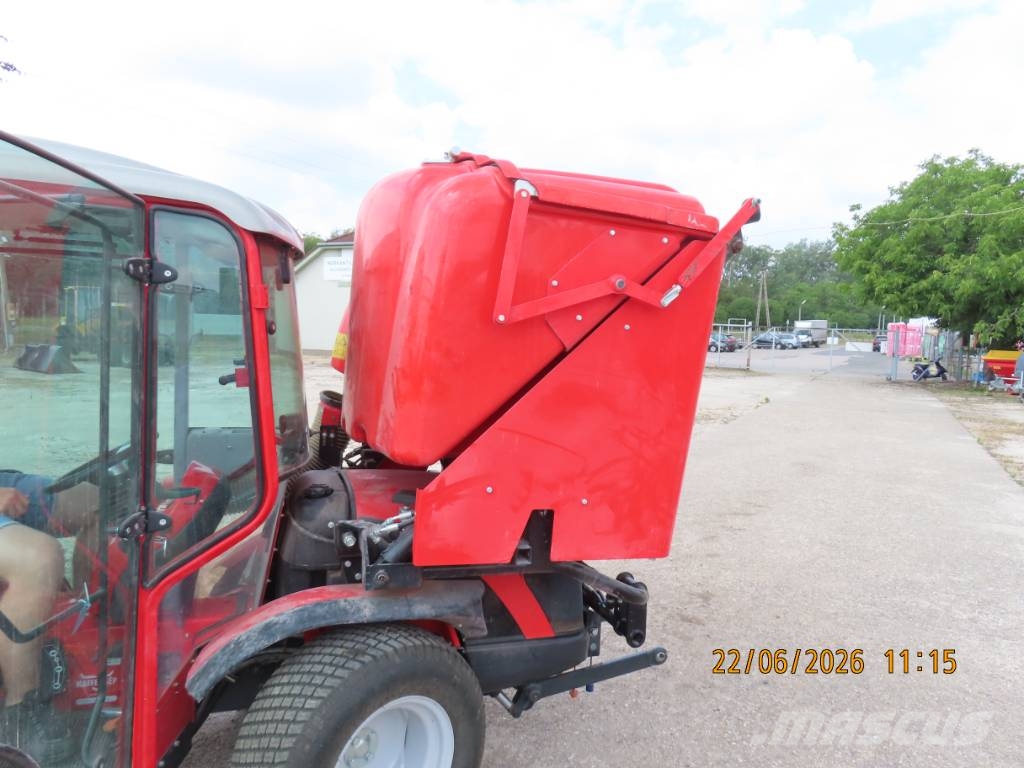 Antonio Carraro TTR 4400 HST II traktor + tartozékok Трактори