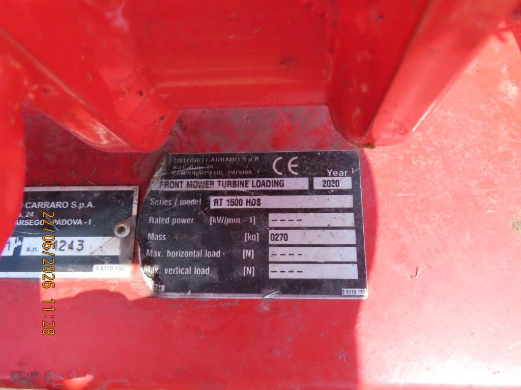 Antonio Carraro TTR 4400 HST II traktor + tartozékok Трактори