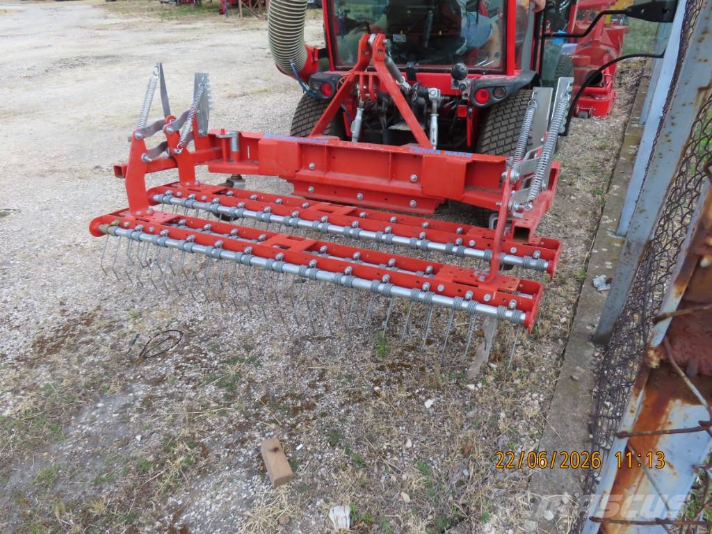 Antonio Carraro TTR 4400 HST II traktor + tartozékok Трактори