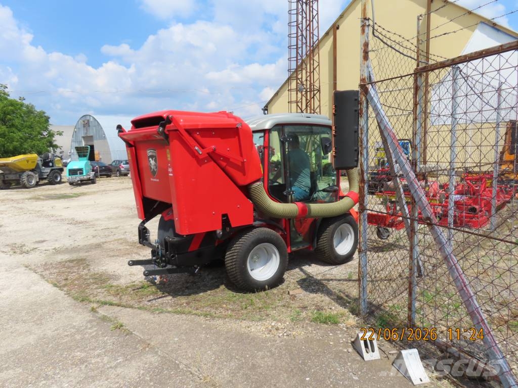 Antonio Carraro TTR 4400 HST II traktor + tartozékok Трактори
