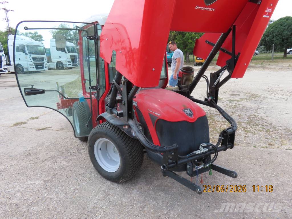 Antonio Carraro TTR 4400 HST II traktor + tartozékok Трактори