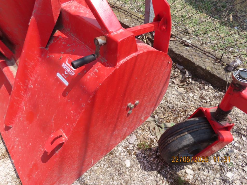 Antonio Carraro TTR 4400 HST II traktor + tartozékok Трактори