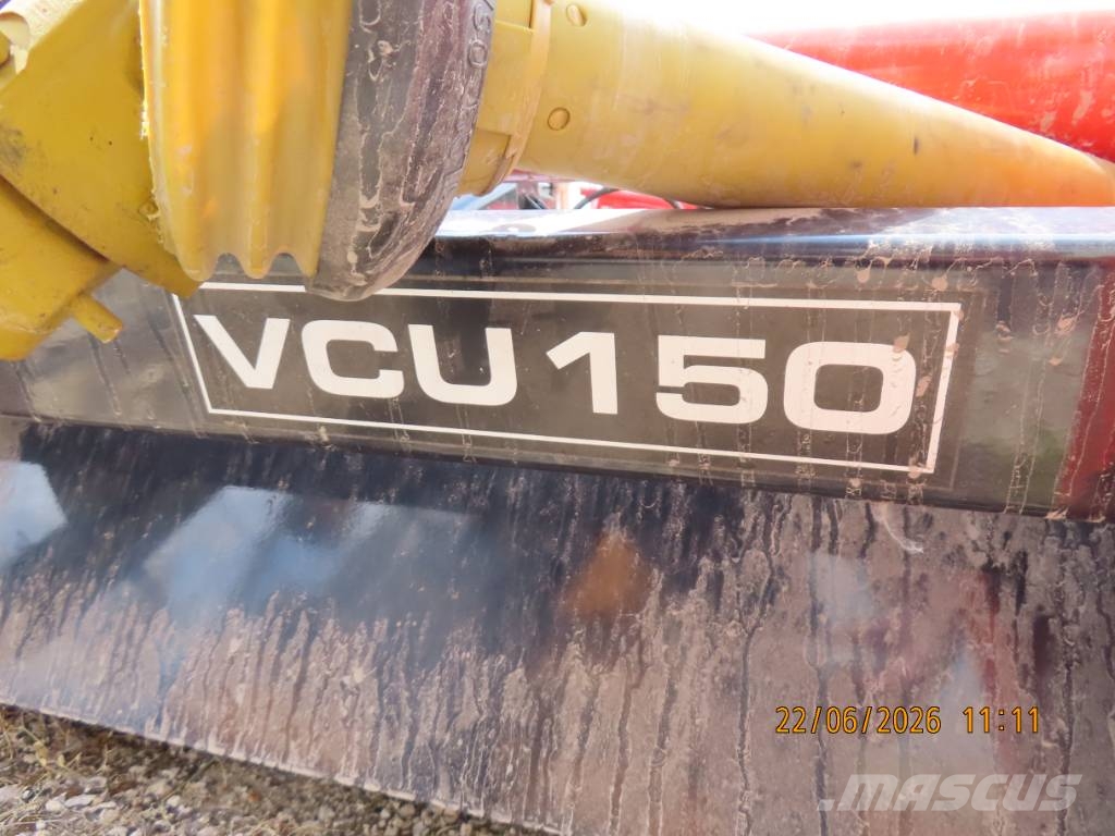 Antonio Carraro TTR 4400 HST II traktor + tartozékok Трактори