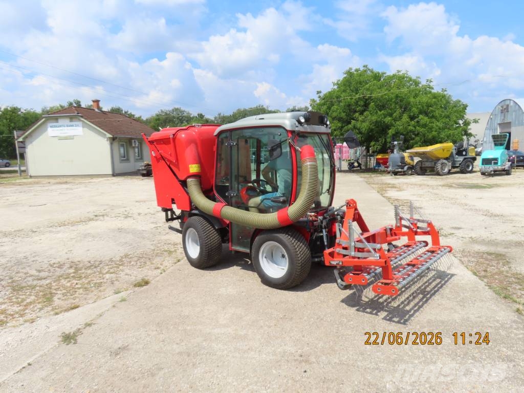 Antonio Carraro TTR 4400 HST II traktor + tartozékok Трактори