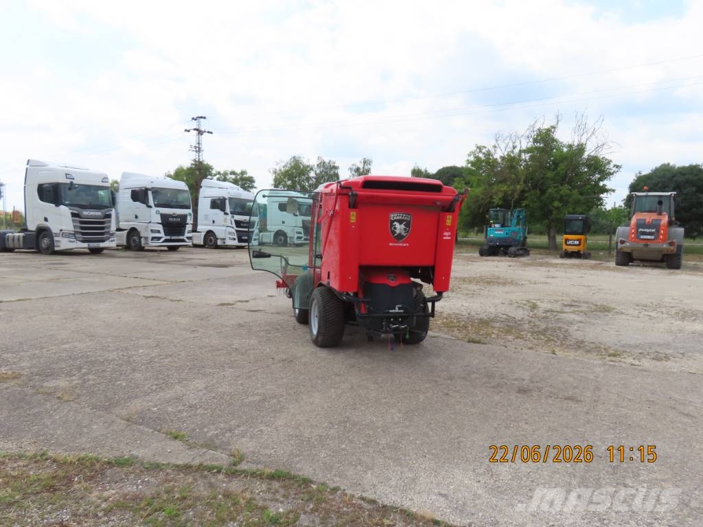 Antonio Carraro TTR 4400 HST II traktor + tartozékok Трактори