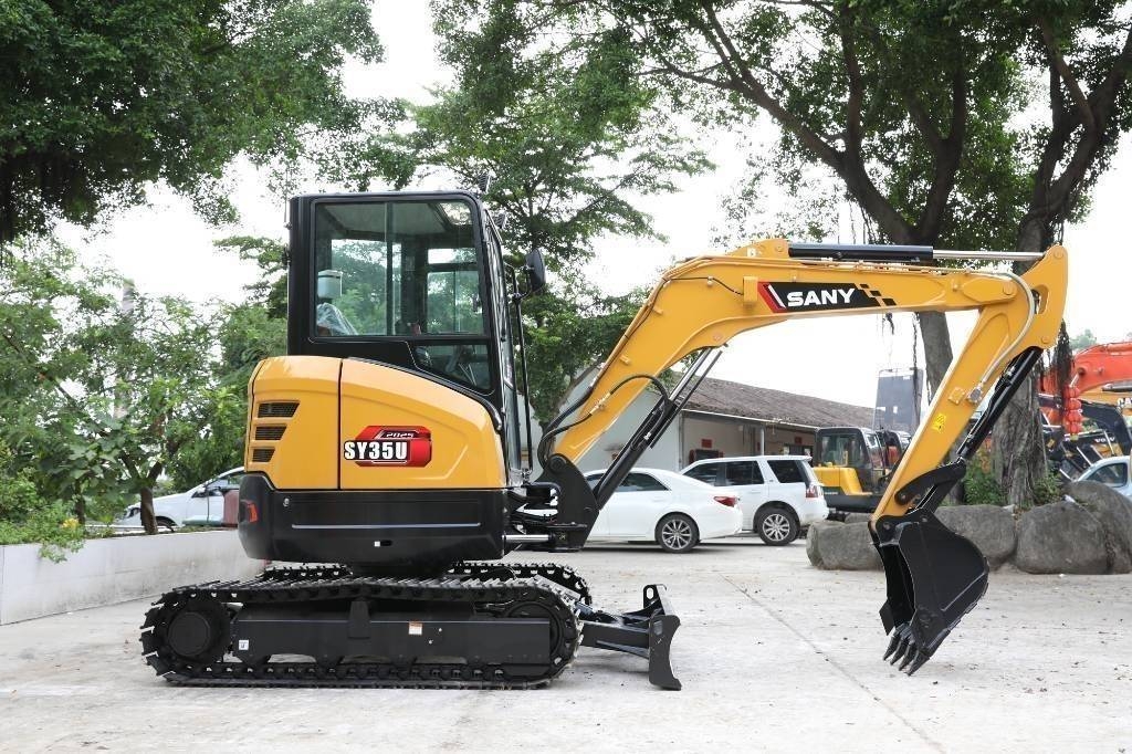 Sany SY 35 U Mini Escavadoras <7t