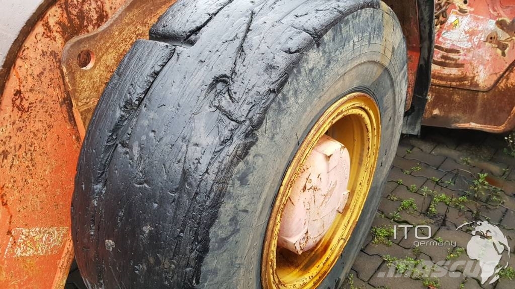 Sandvik LH208L Maanalaiset lastauskoneet