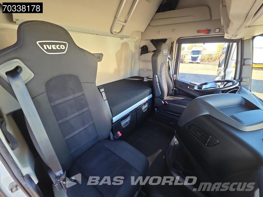Iveco S-Way 490 4X2 Retarder 2x Tanks Standklima Navi AC Ciągniki siodłowe