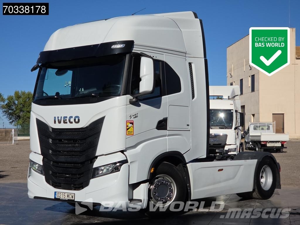 Iveco S-Way 490 4X2 Retarder 2x Tanks Standklima Navi AC Trekkvogner