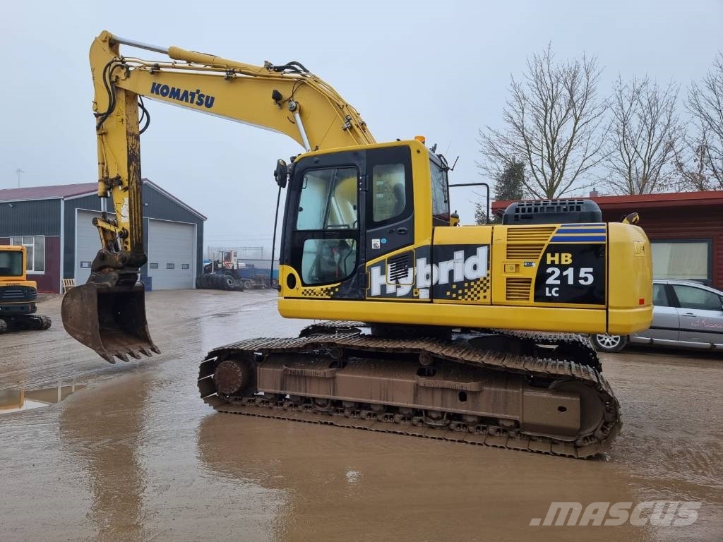 Komatsu HB 215 Hybrid حفارات زحافة