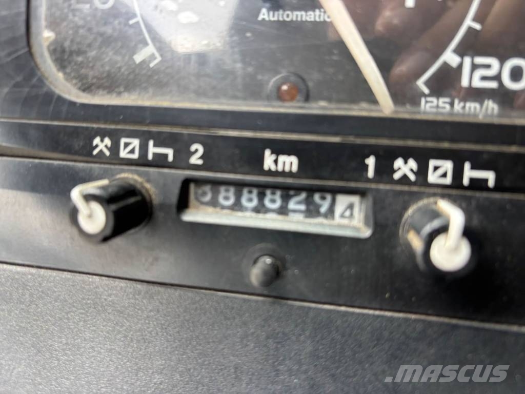 Renault Rincheval - 9.000 Liter Bitumenszórók