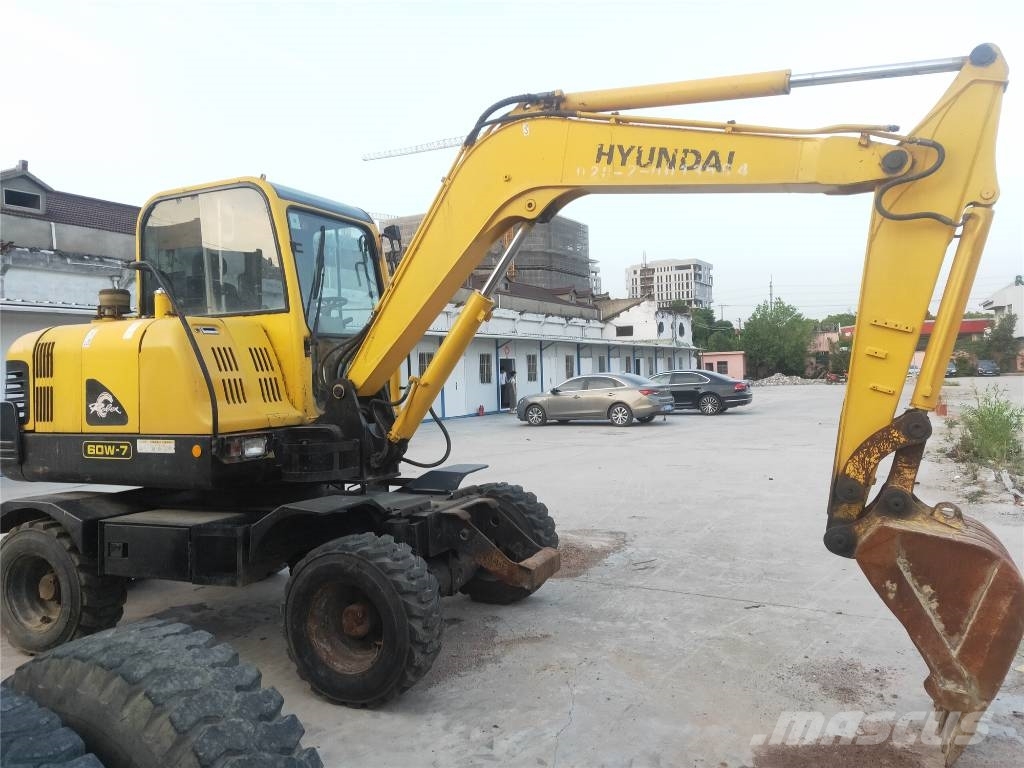 Hyundai R60W-7 Excavadoras de ruedas