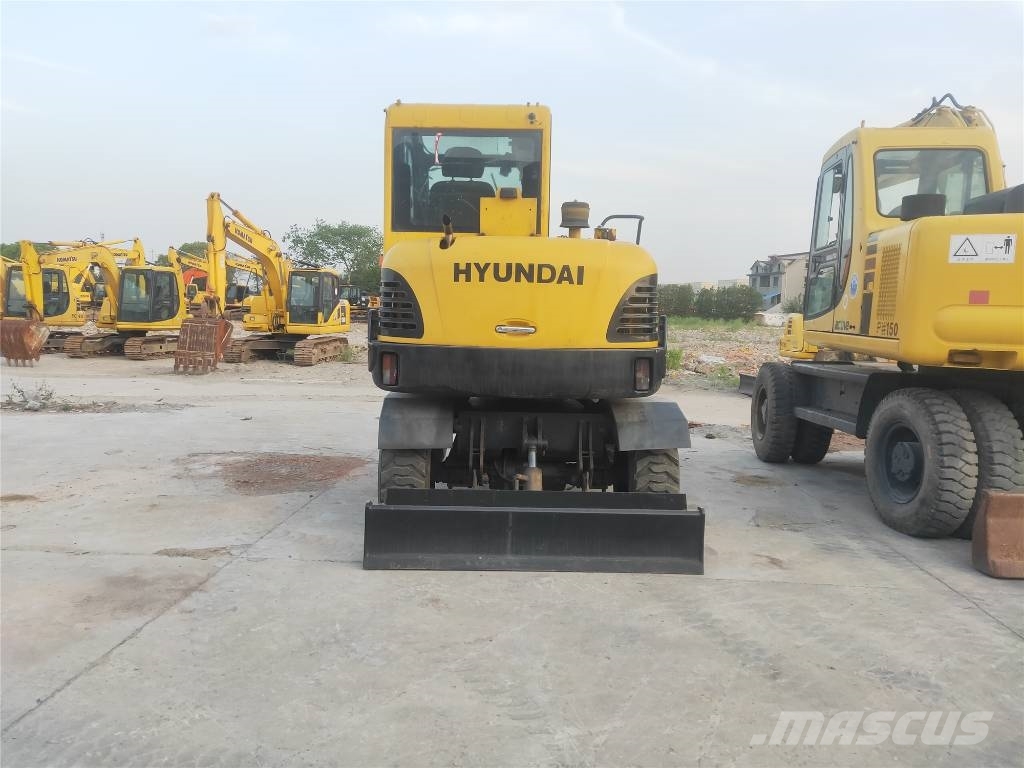 Hyundai R60W-7 Excavadoras de ruedas