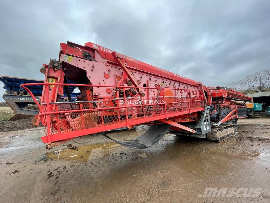 Terex Finlay 694+ Supertrak 3 Deck Screener Cernuitoare