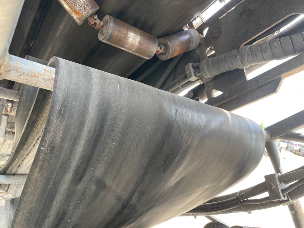 Wirtgen W 100 F Asfalta dzesēšanas iekārtas