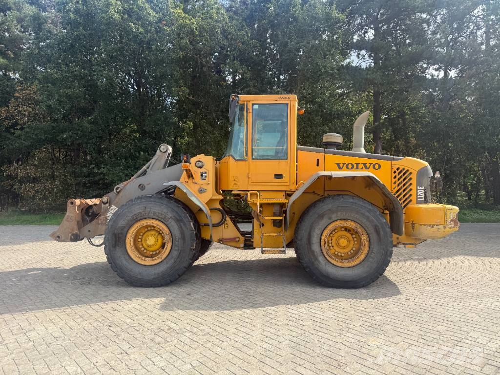 Volvo L 120 E Radlader
