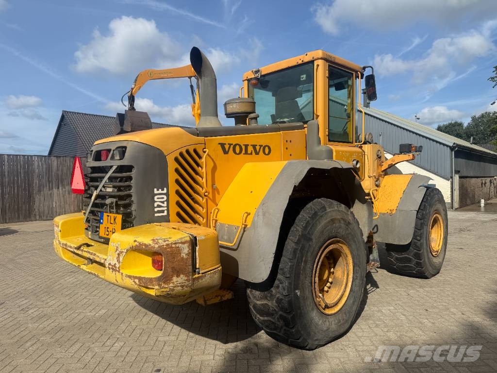 Volvo L 120 E Radlader