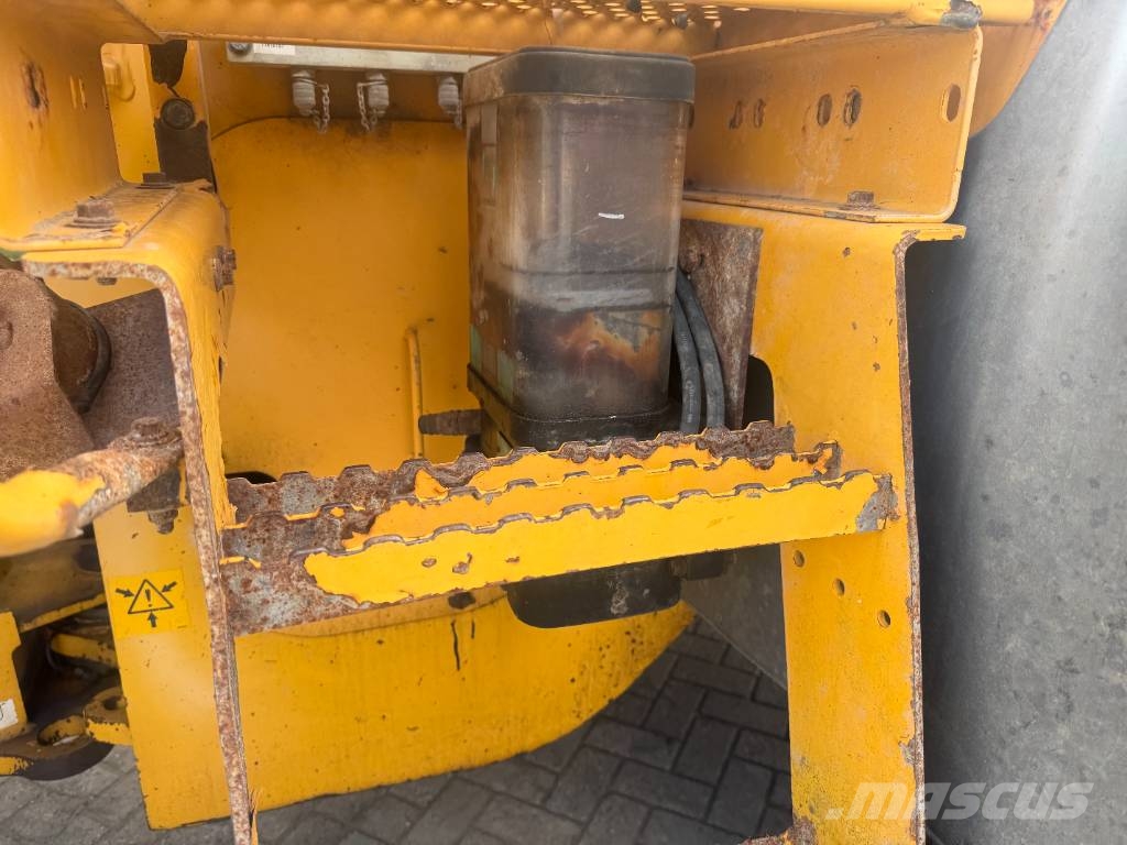 Volvo L 120 E Radlader