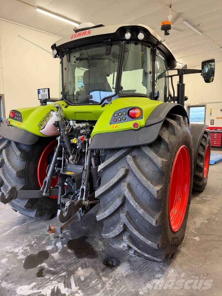 CLAAS Arion 470 Traktorer