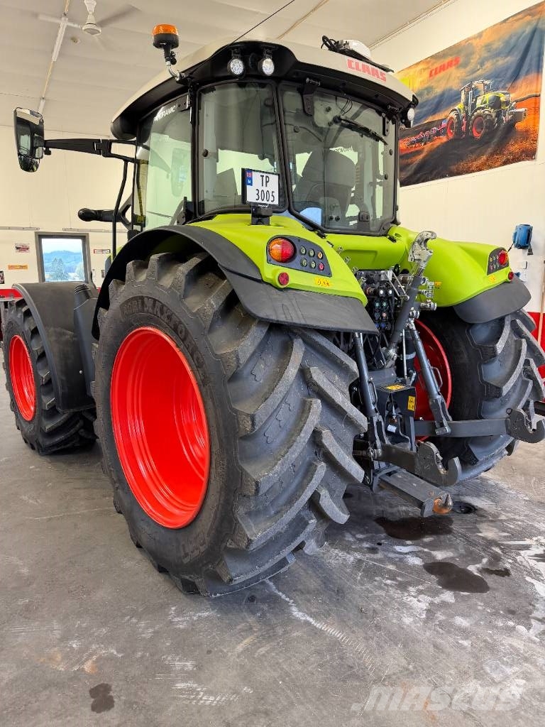 CLAAS Arion 470 Traktorer