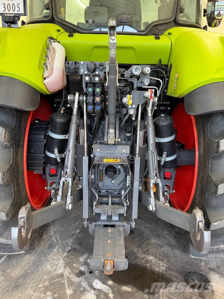 CLAAS Arion 470 Traktorer