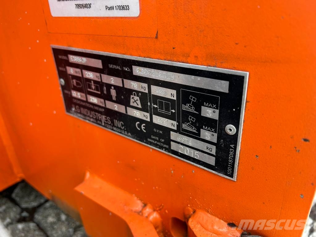 JLG E 300 AJP Strēles pacēlāji