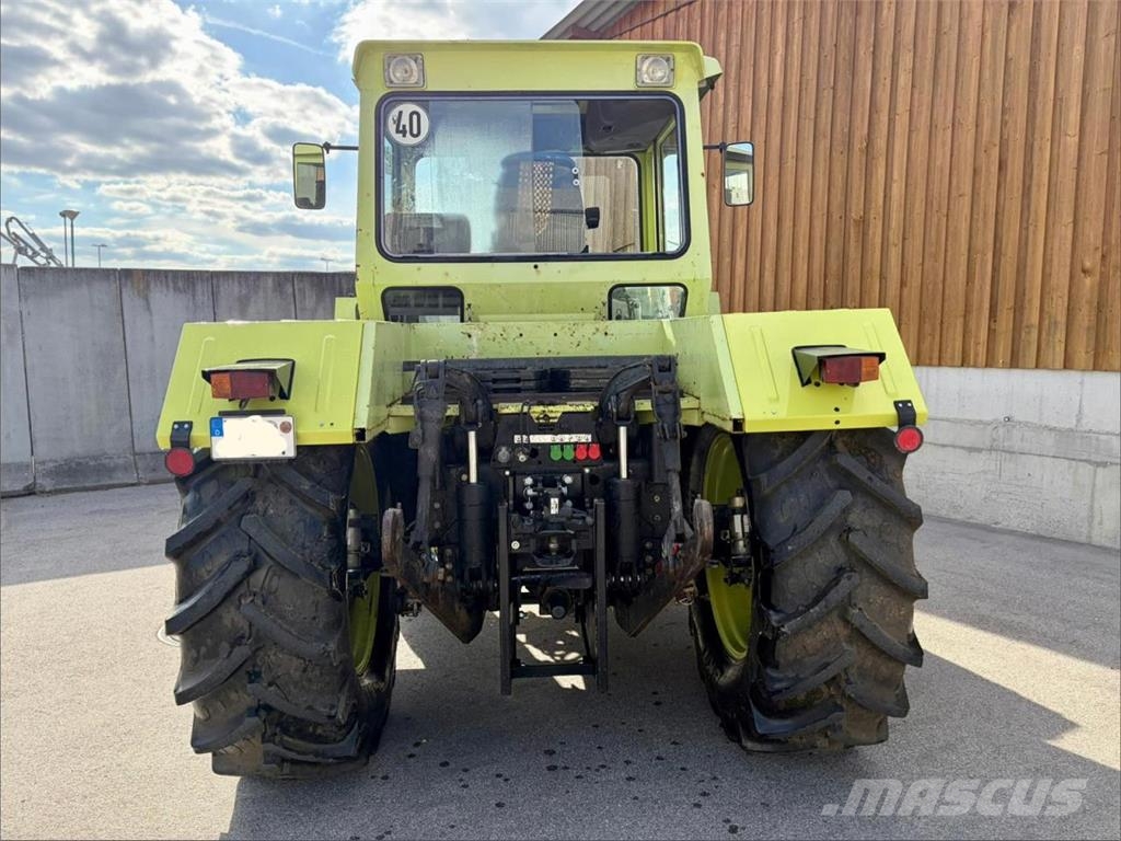 MB Trac 1500 Tractors