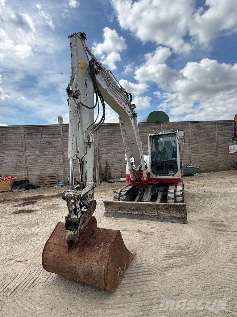 Takeuchi TB 290 حفارات وسط 7 طن - 12 طن