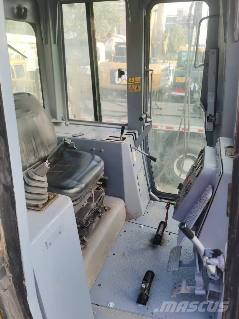 CAT D6G2 Bandschaktare