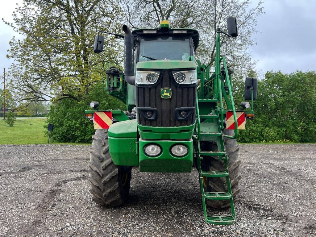 John Deere R4040i Itsekulkevat ruiskut