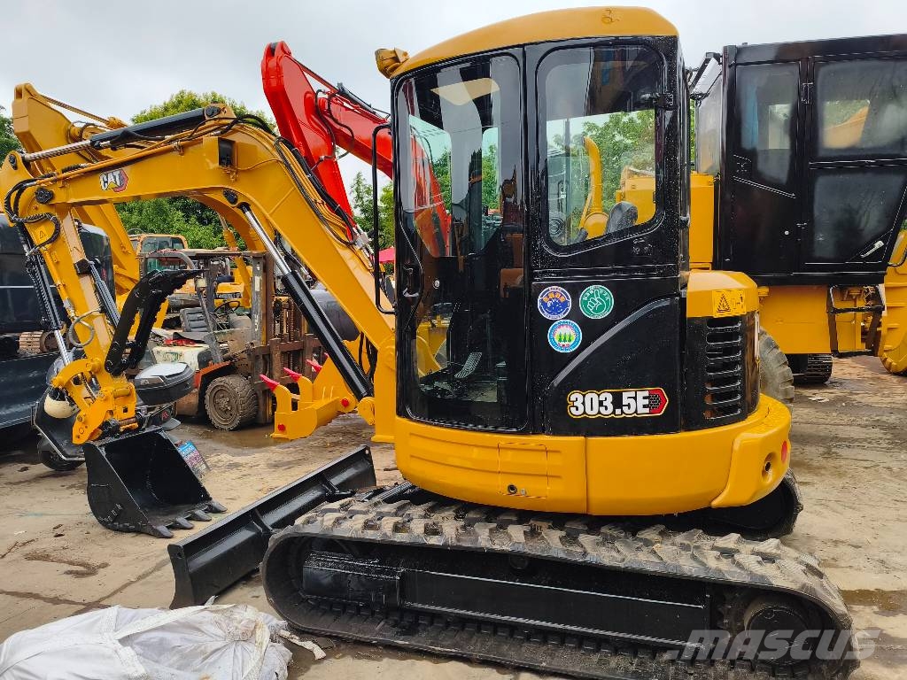 CAT 303.5 E 小型挖掘机