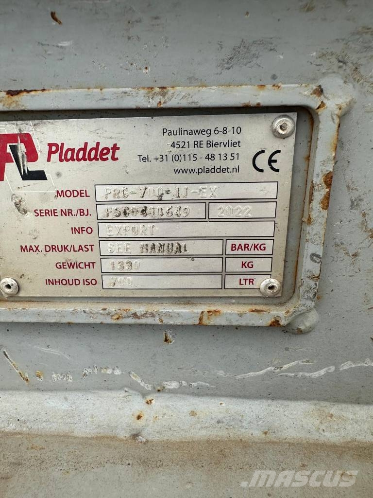 Pladdet PRG-700-M-EX خطاطيف