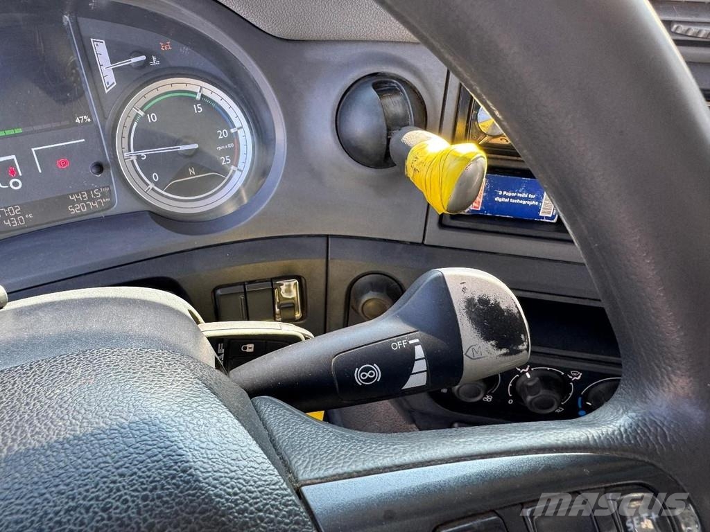 DAF CF 400 8X4 EURO 6 + HIAB X-HIDUO 256EP-4 + REMOTE Hákový nosič kontejnerů