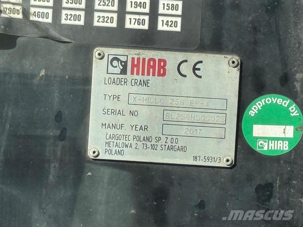 DAF CF 400 8X4 EURO 6 + HIAB X-HIDUO 256EP-4 + REMOTE Hákový nosič kontejnerů